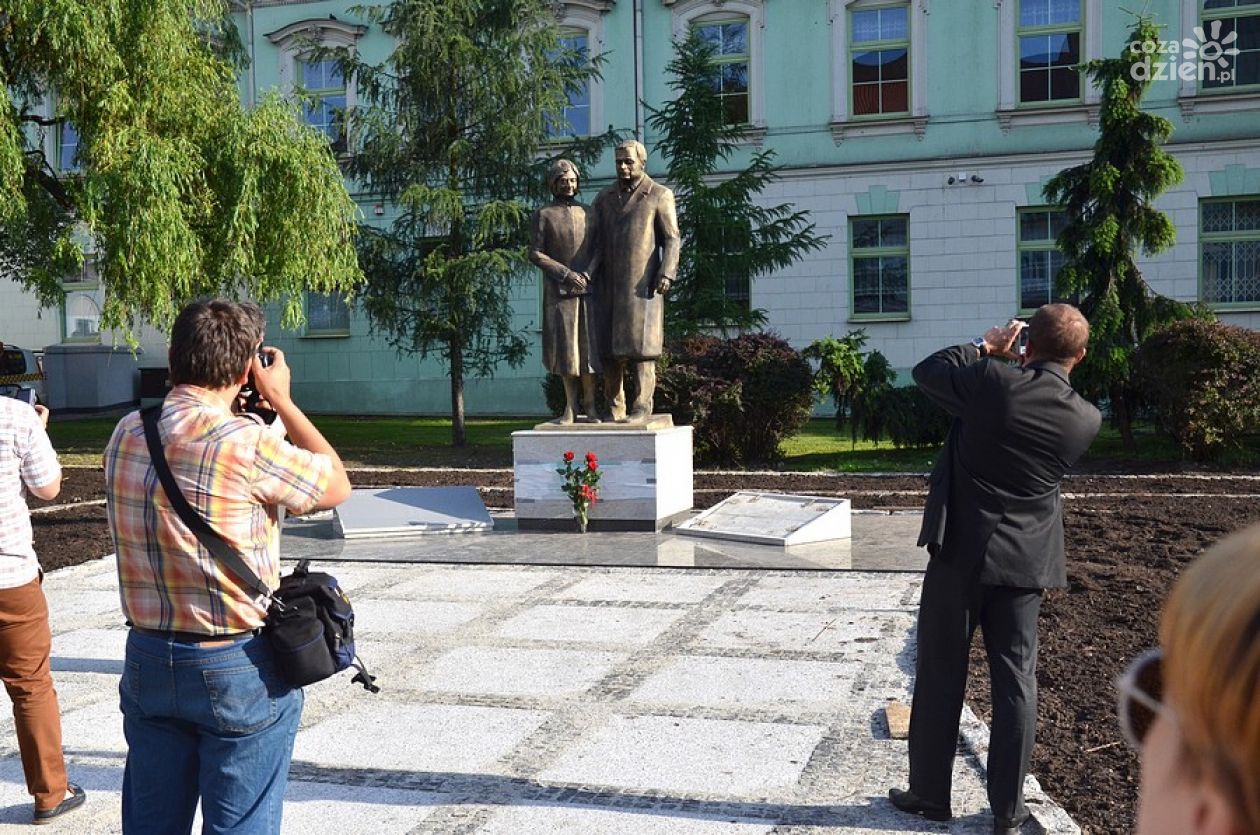 Pomnik pary prezydenckiej już w Radomiu