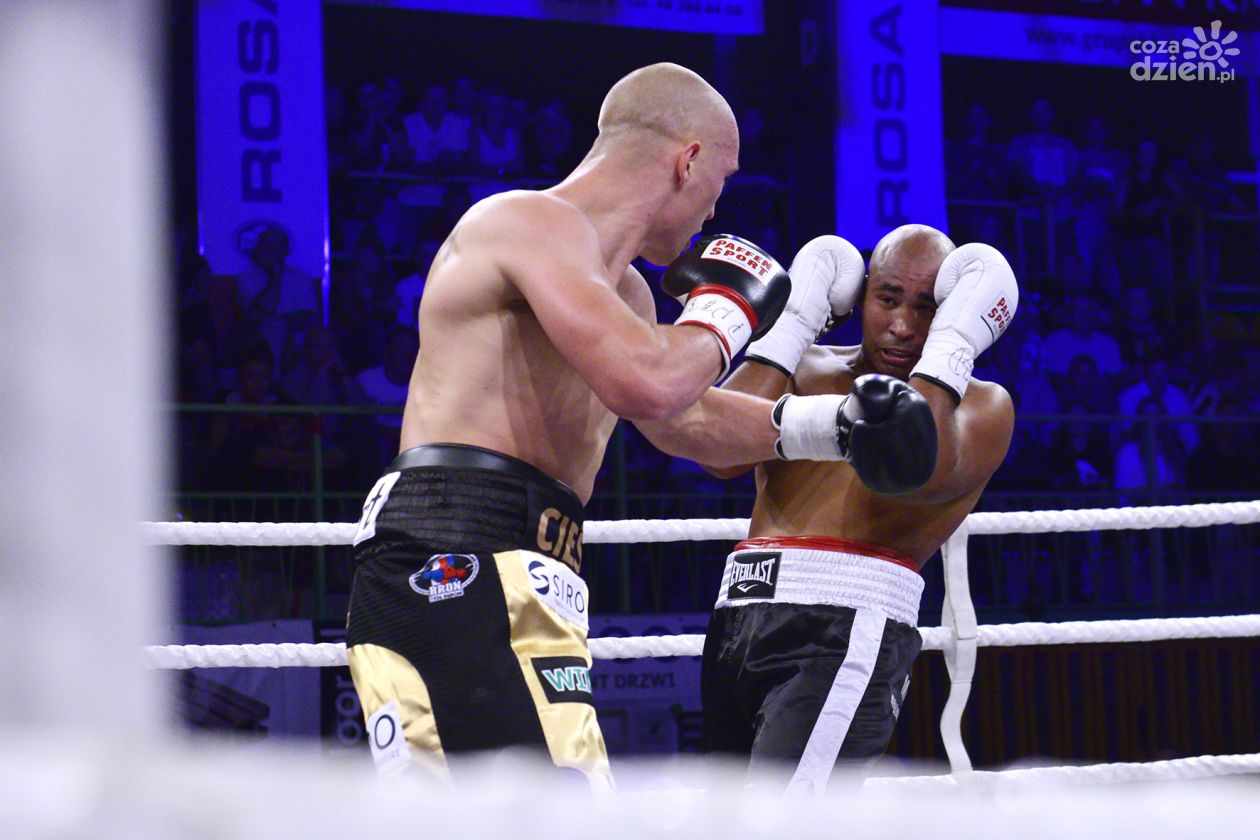 Michał Cieślak vs Ismail Abdoul - Roko Boxing Night
