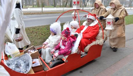 Ewangelizujący Mikołaj na ulicach Radomia