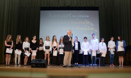 Koncert uczniów Ogniska i Studium Muzycznego w Pionkach