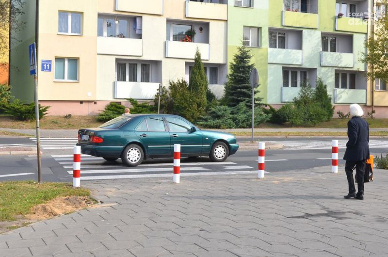 XV-LECIE: Samochody już nie spychają pieszych z pasów
