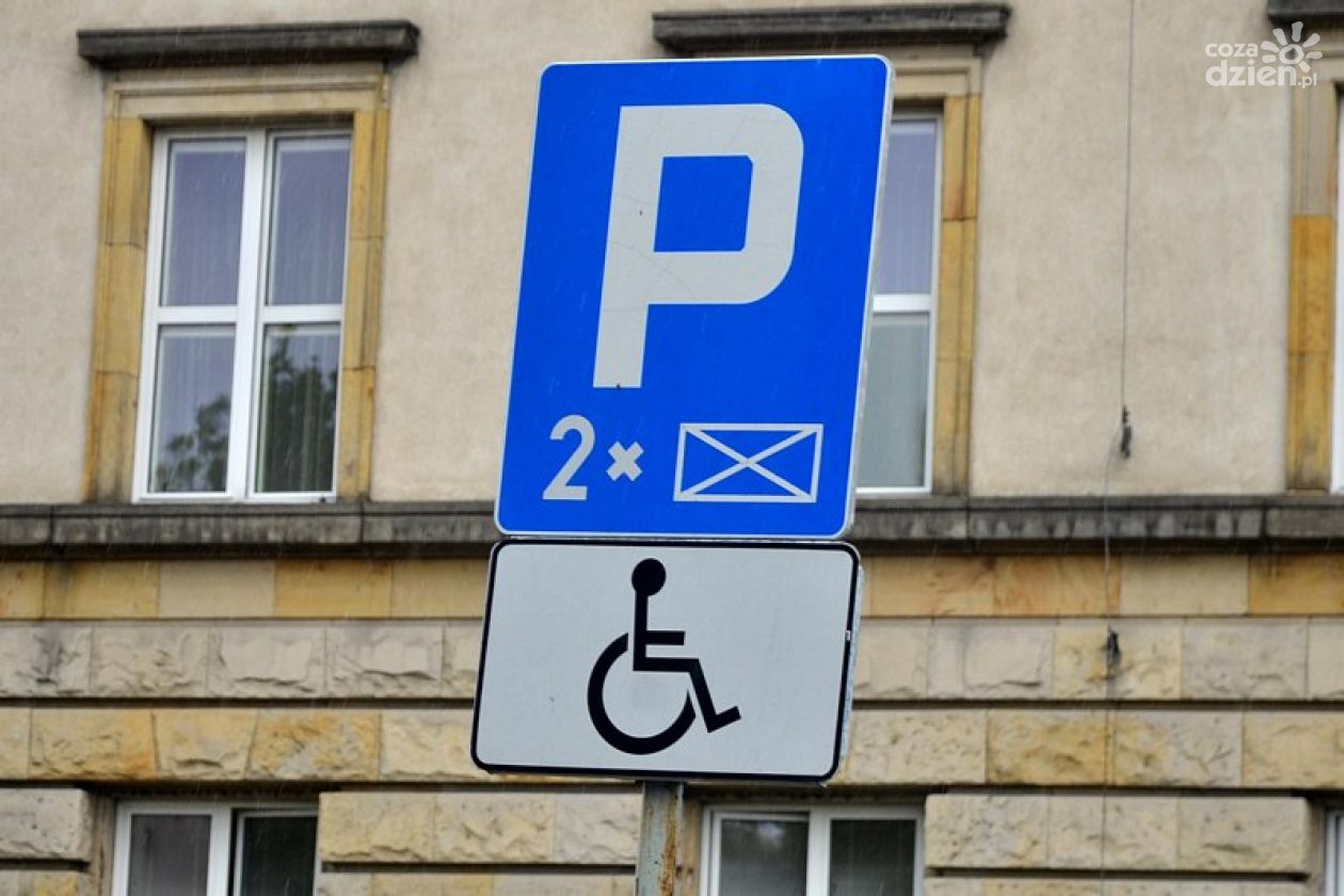Zmienią zasady parkowania w płatnej strefie?