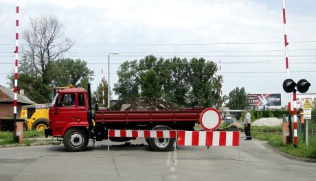 Remontują przejazd na Młodzianowskiej