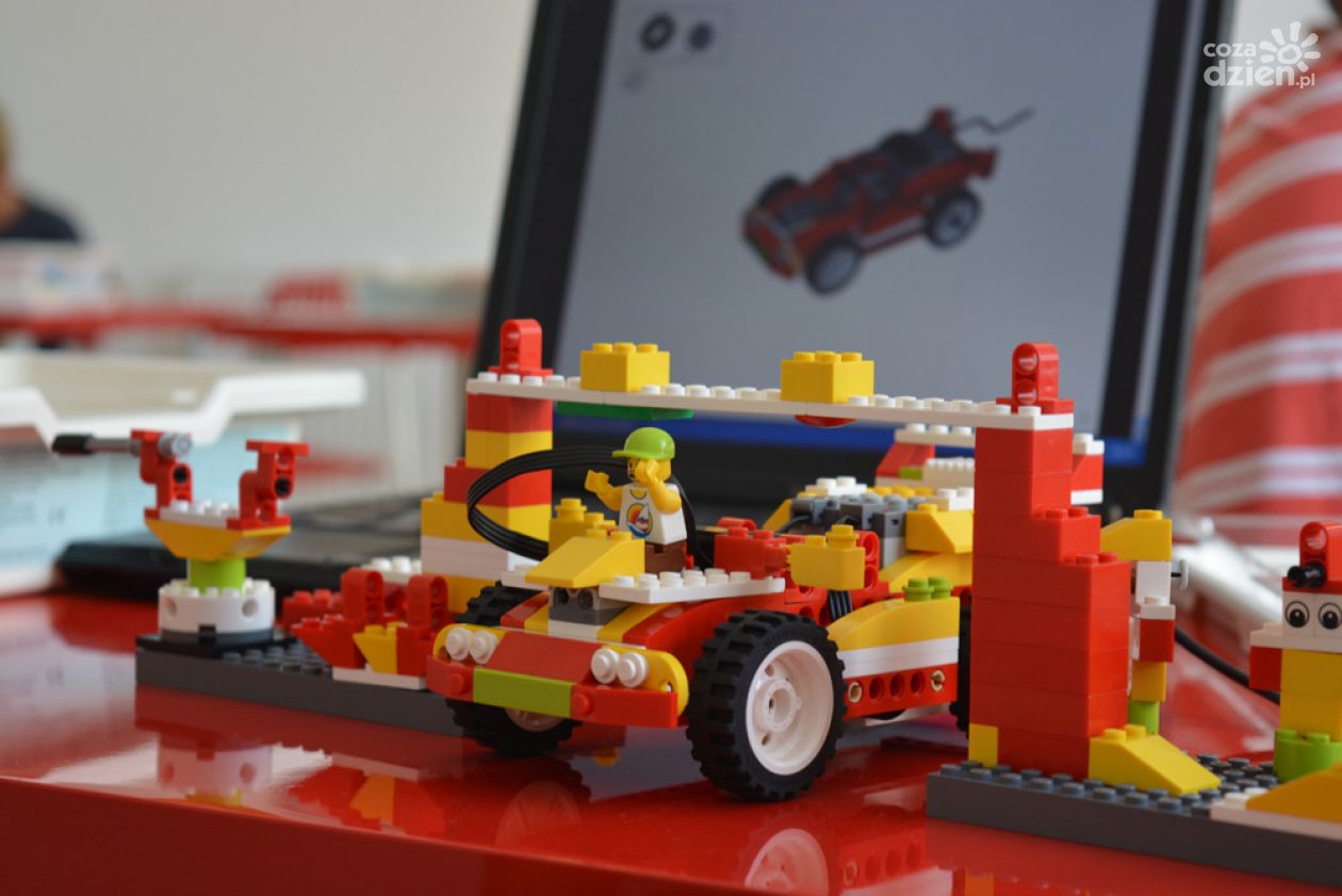 Trwają zapisy na zajęcia pozalekcyjne w Akademii robotyki LEGO