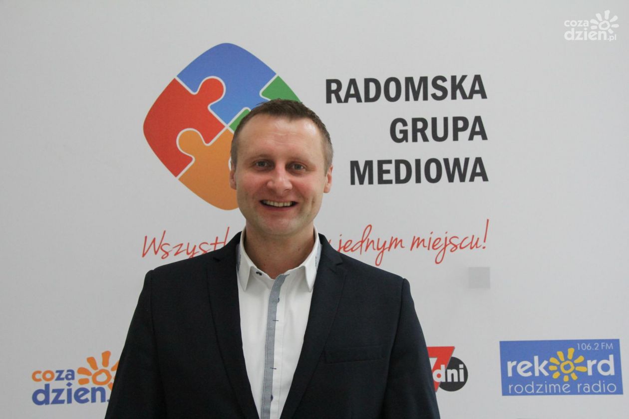 Mariusz Mróz - rozmowa w studiu lokalnym Radia Rekord