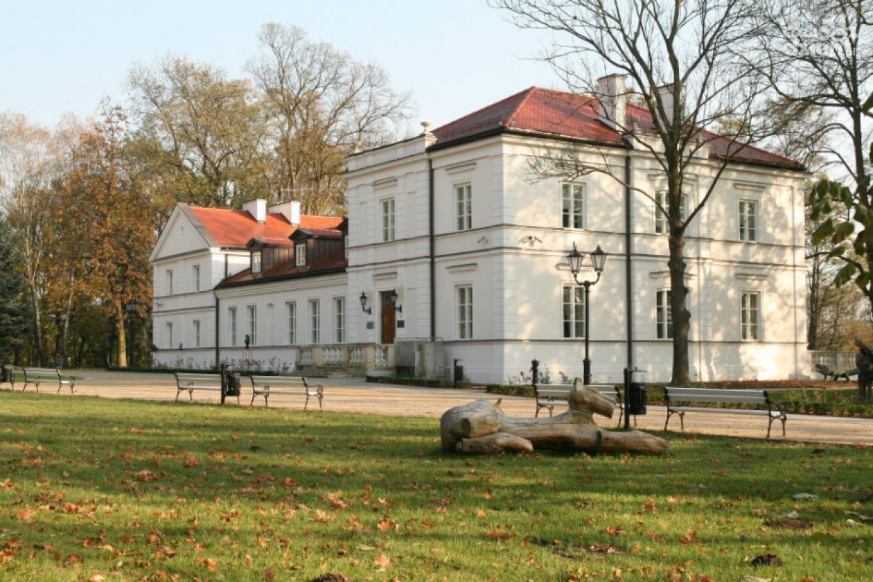 Pałac na Winiarach nominowany w konkursie