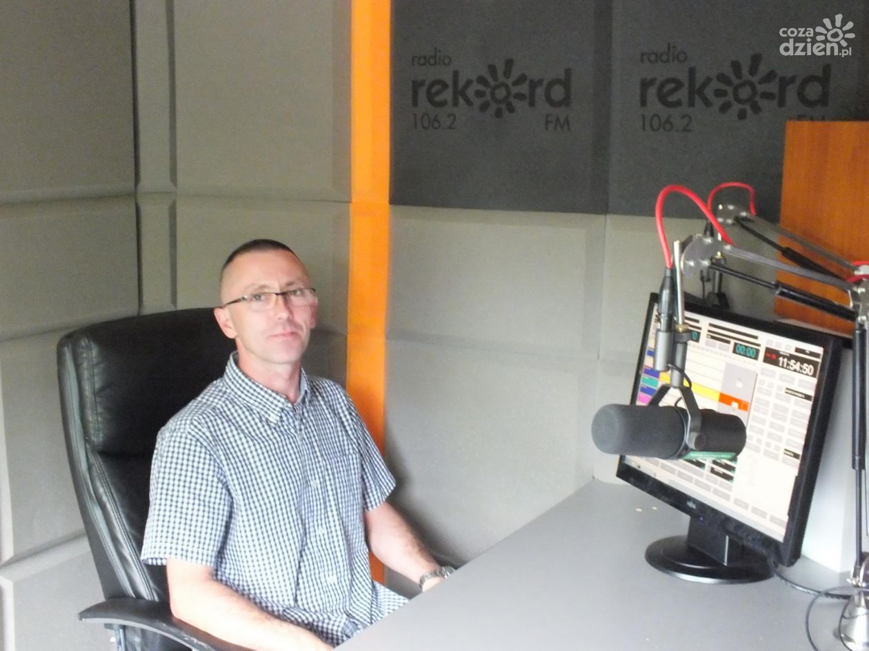 Marcin Suwała - rozmowa w studiu lokalnym Radia Rekord