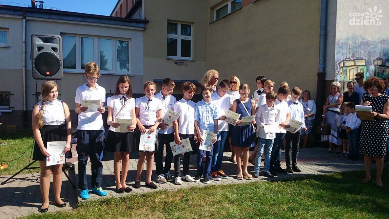 Trzy radomskie szkoły otrzymały zaszczytny tytuł