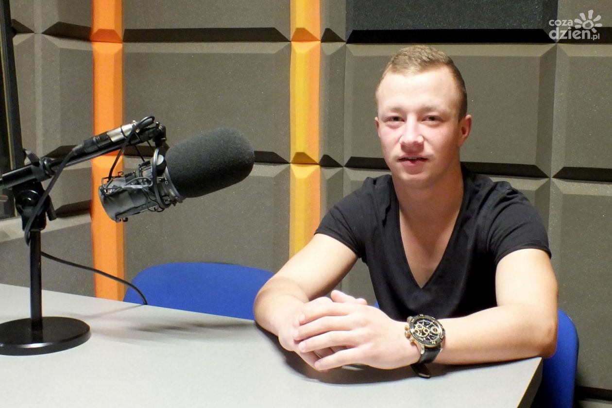 Paweł Figarski - rozmowa w studiu lokalnym Radia Rekord