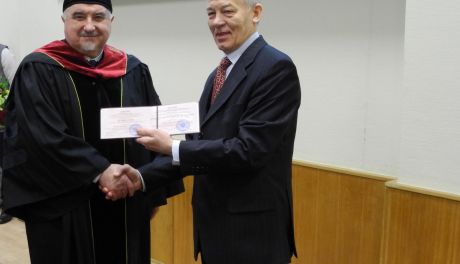 Rektor UTH z tytułem doktora honoris causa