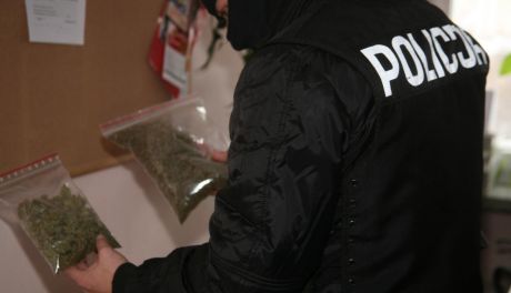 20-latkowie zatrzymani za posiadanie narkotyków