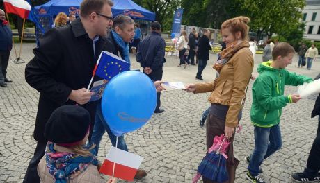 Platforma Obywatelska pamiętała o Dniu Flagi